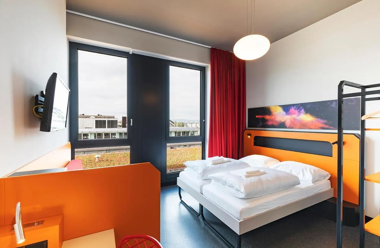 Meininger Hotel Geneve Centre Charmilles