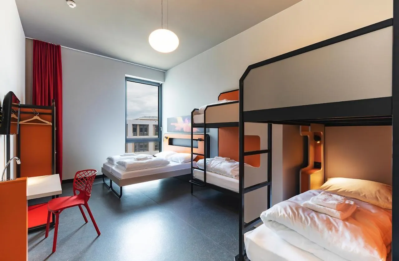 Meininger Hotel Geneve Centre Charmilles
